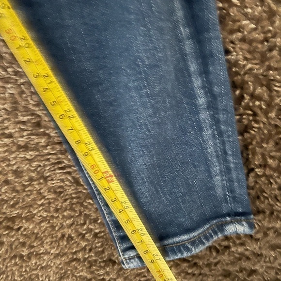 American Eagle Outfitters Blue Distressed Jeans - Picture 4 of 7